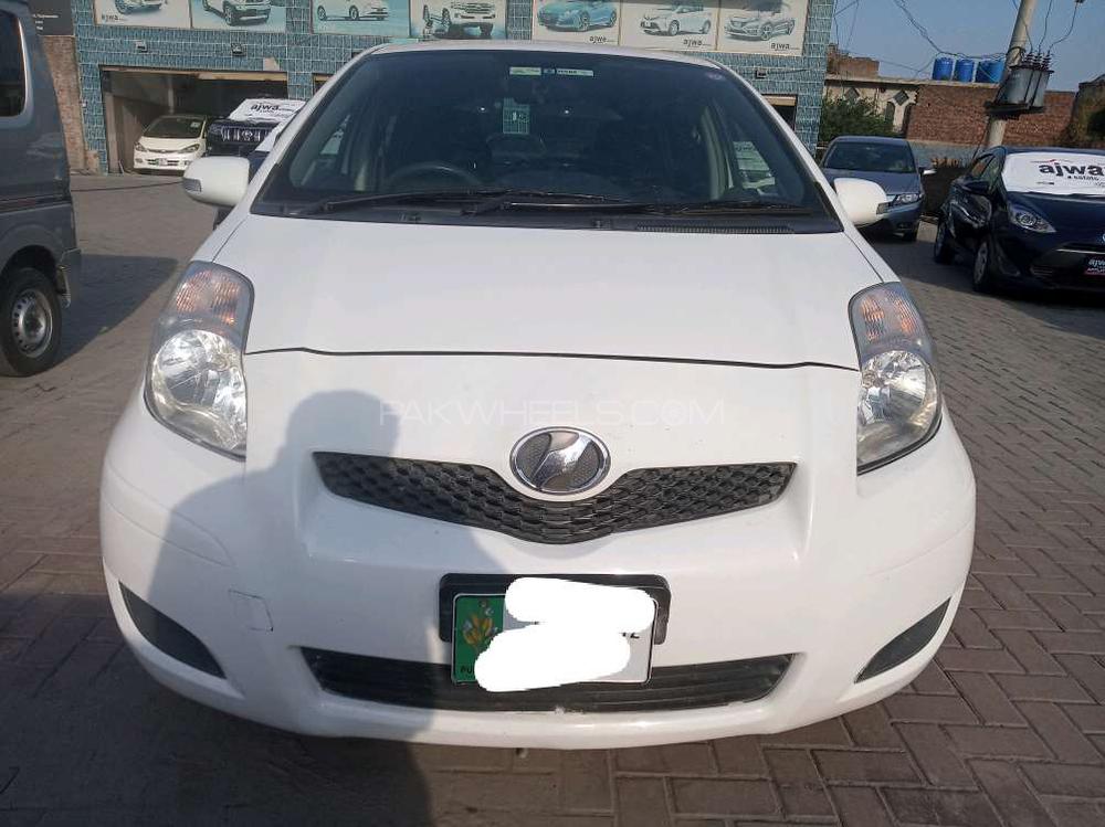 Toyota Vitz 2008 for Sale in Gujranwala Image-1