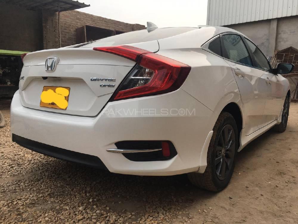 Honda Civic 2019 for Sale in Hyderabad Honda Civic 2019 for Sale in Hyderabad Image-2