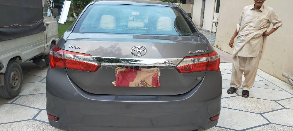 Toyota Corolla 2015 for Sale in Lahore Image-1