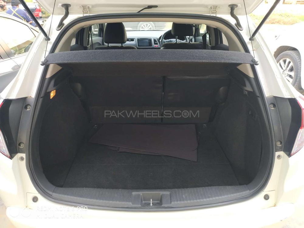 Honda Vezel 2014 for Sale in Karachi Honda Vezel 2014 for Sale in Karachi Image-14