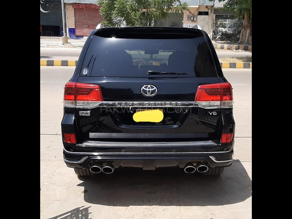 Toyota Land Cruiser 2012 for Sale in Karachi Toyota Land Cruiser 2012 for Sale in Karachi Image-2