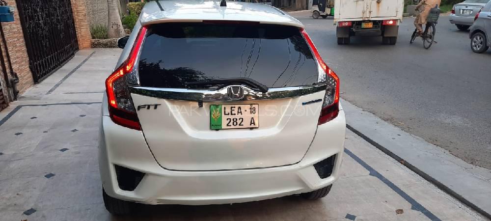 Honda Fit 2015 for Sale in Lahore Honda Fit 2015 for Sale in Lahore Image-15