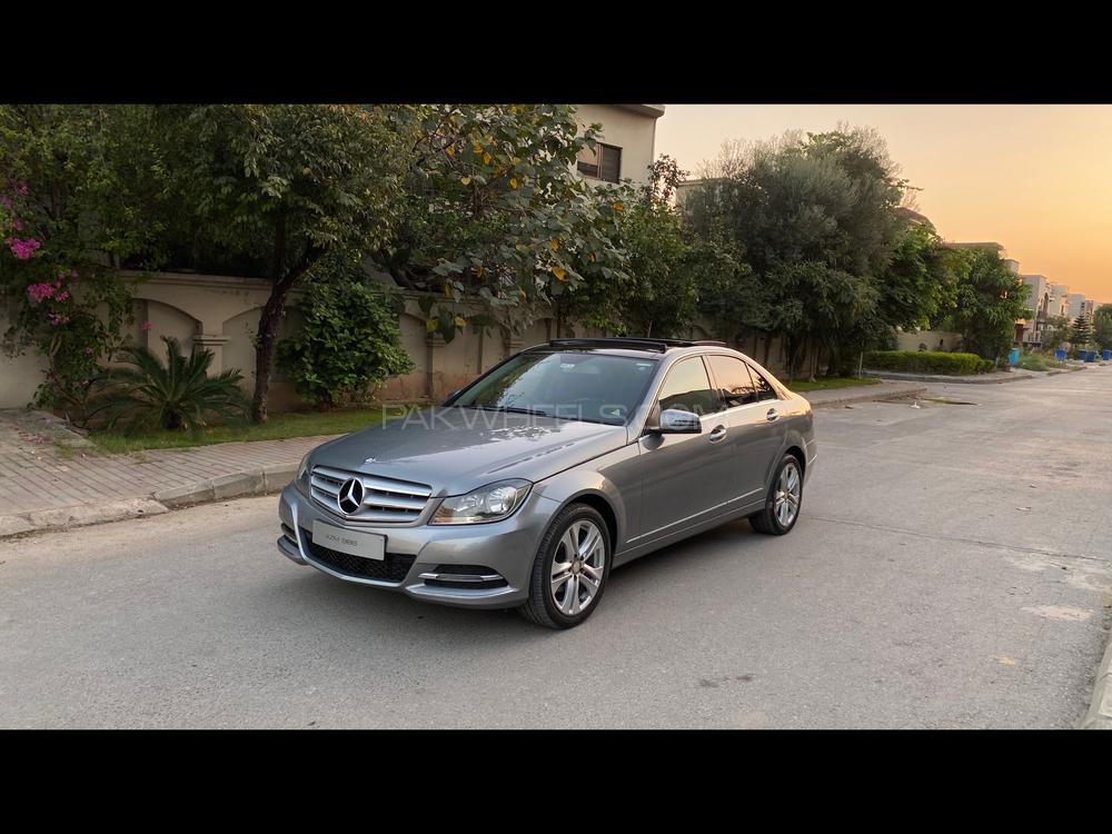 مرسڈیز بینز سی کلاس 2013 for Sale in اسلام آباد مرسڈیز بینز سی کلاس 2013 for Sale in اسلام آباد Image-6