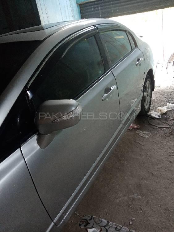 ہونڈا سوک 2007 for Sale in گجرانوالہ ہونڈا سوک 2007 for Sale in گجرانوالہ Image-2