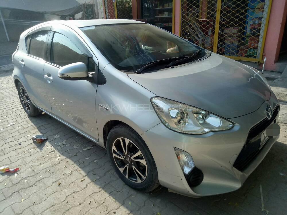 Toyota Aqua 2015 for Sale in Multan Image-1