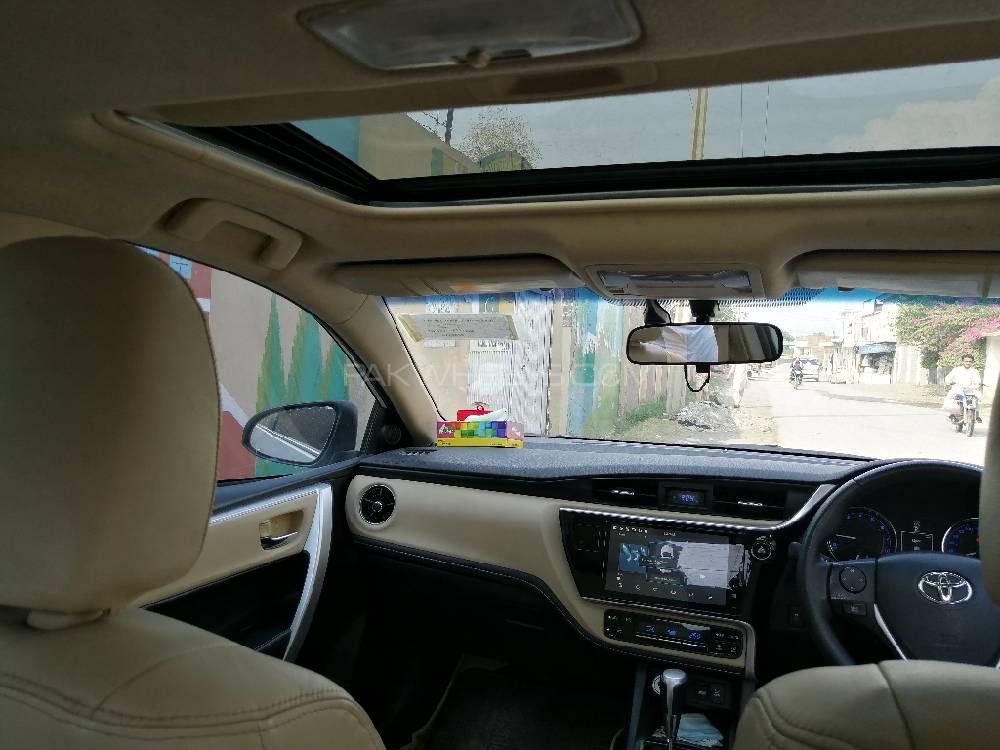 Toyota Corolla 2018 for Sale in Nowshera Toyota Corolla 2018 for Sale in Nowshera Image-9
