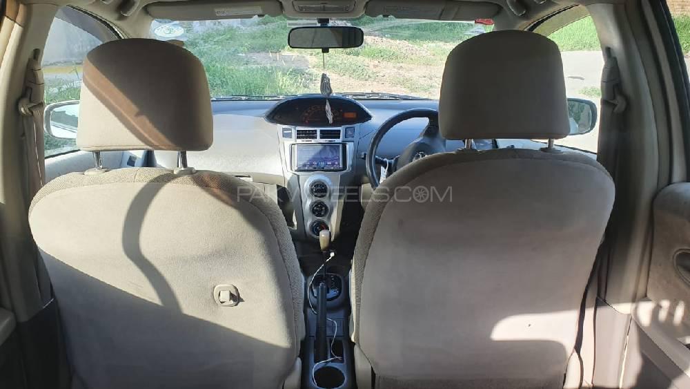 Toyota Vitz 2008 for Sale in Lahore Image-1