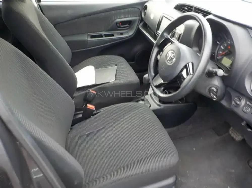 Toyota Vitz 2017 for Sale in Multan Toyota Vitz 2017 for Sale in Multan Image-2