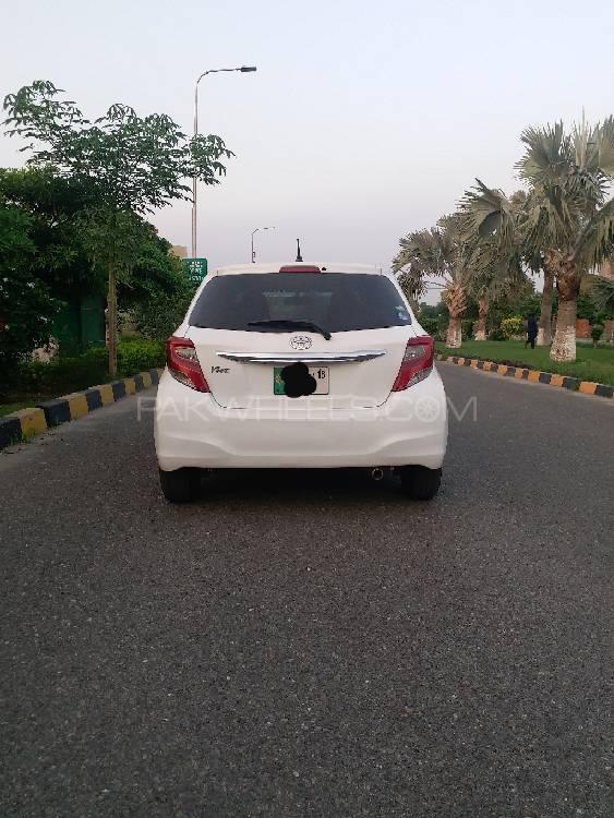 Toyota Vitz 2014 for Sale in Lahore Toyota Vitz 2014 for Sale in Lahore Image-4