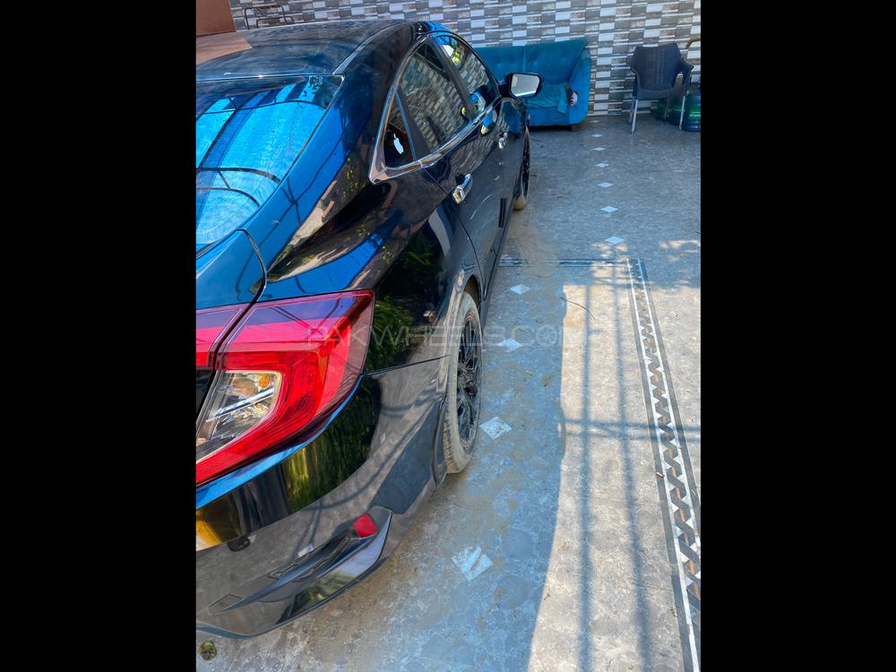 Honda Civic 2018 for Sale in Karachi Honda Civic 2018 for Sale in Karachi Image-3