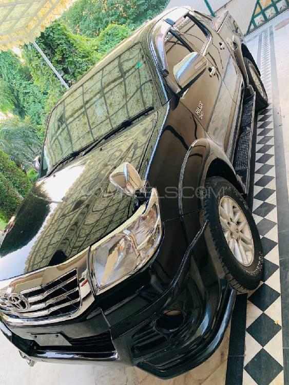 Toyota Hilux 2014 for Sale in Peshawar Image-1