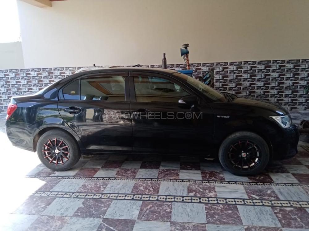 Toyota Corolla Axio 2015 for Sale in Sargodha Toyota Corolla Axio 2015 for Sale in Sargodha Image-4