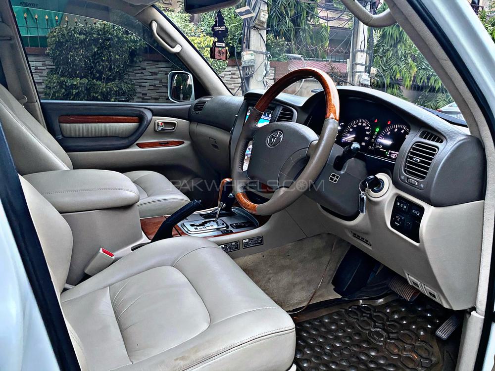 ٹویوٹا لینڈ کروزر 2002 for Sale in لاہور ٹویوٹا لینڈ کروزر 2002 for Sale in لاہور Image-12