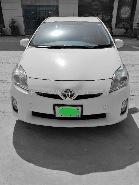 Toyota Prius 2011 for Sale in Hassan abdal Image-1