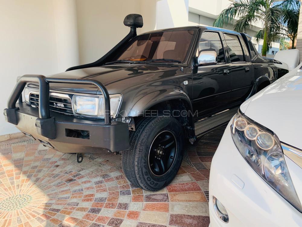 Toyota Hilux 1997 for Sale in Lahore Image-1