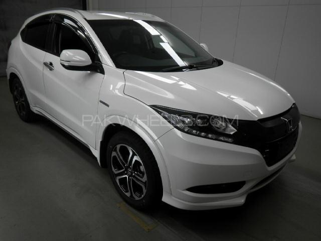 Honda Vezel 2016 for Sale in Lahore Image-1