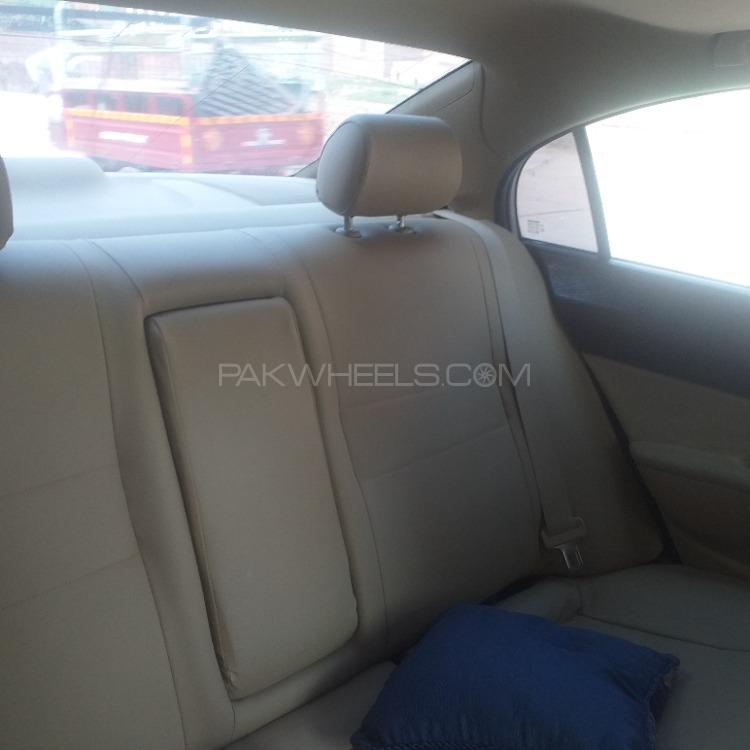 Honda Civic 2009 for Sale in Peshawar Honda Civic 2009 for Sale in Peshawar Image-3