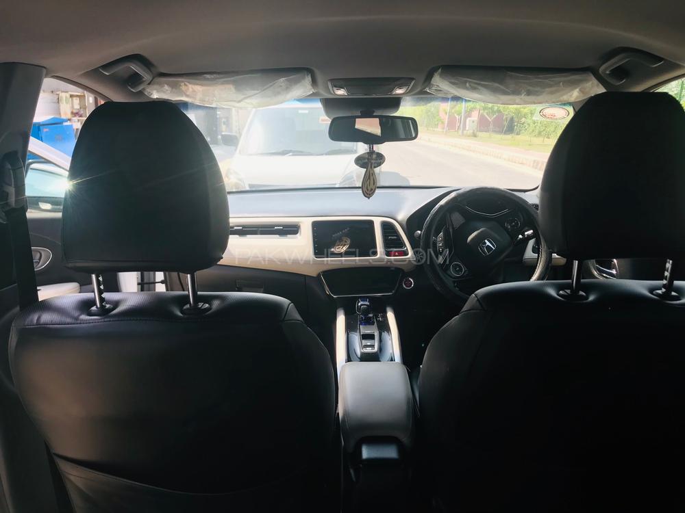 Honda Vezel 2016 for Sale in Islamabad Honda Vezel 2016 for Sale in Islamabad Image-6