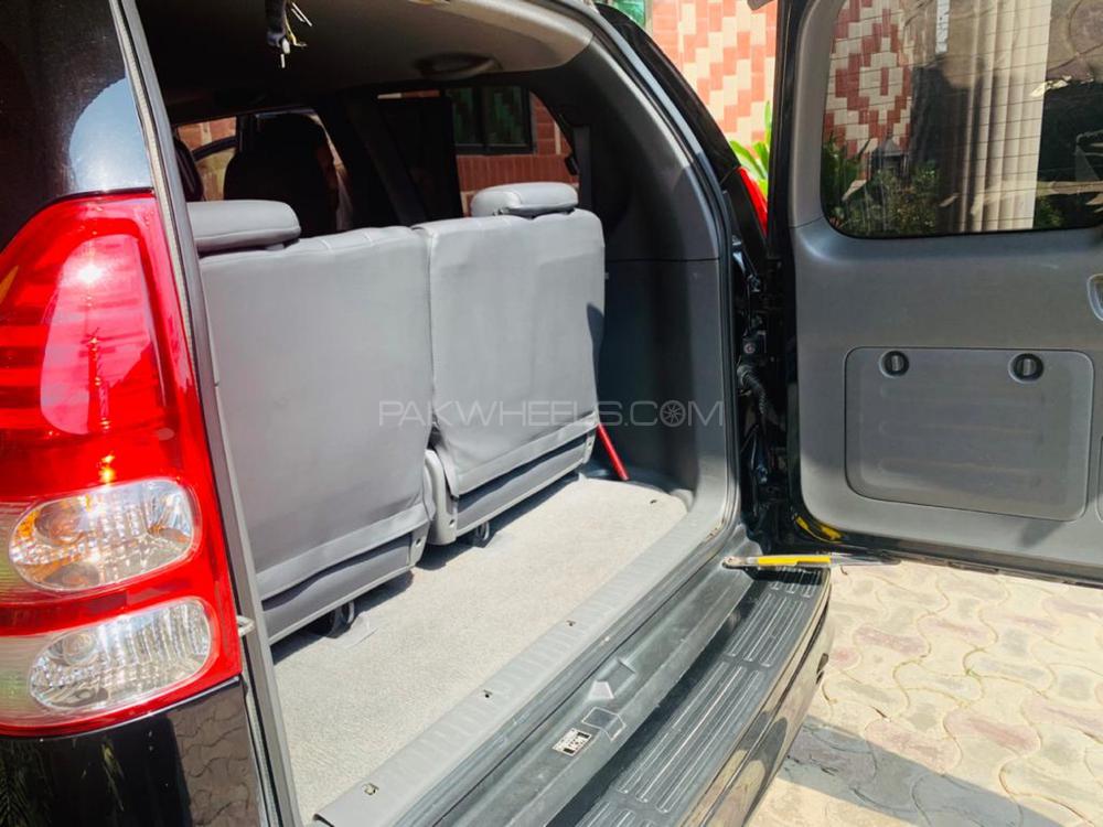 Toyota Prado 2004 for Sale in Gujrat Toyota Prado 2004 for Sale in Gujrat Image-11