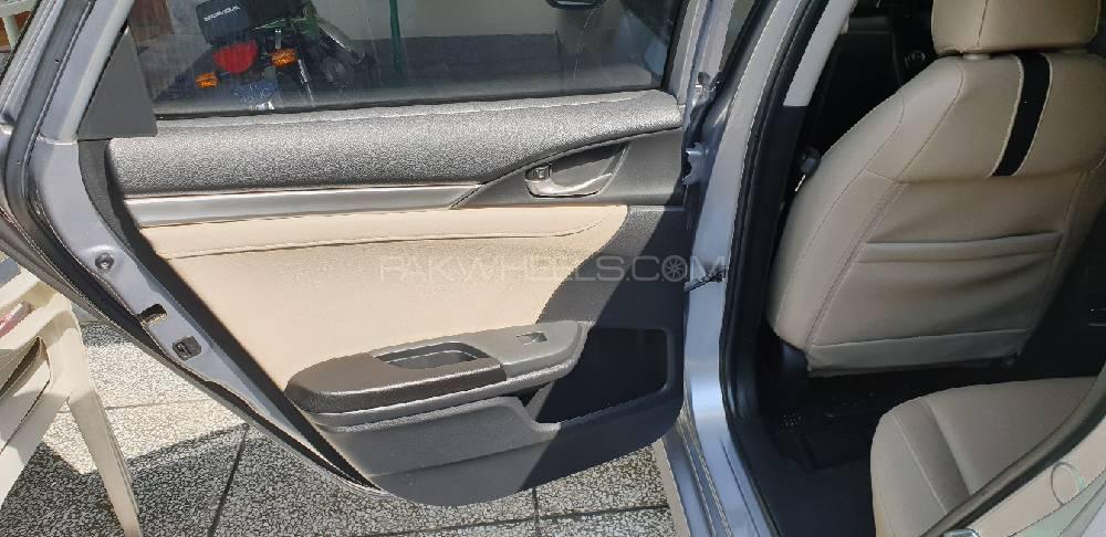 Honda Civic 2018 for Sale in Sahiwal Honda Civic 2018 for Sale in Sahiwal Image-11