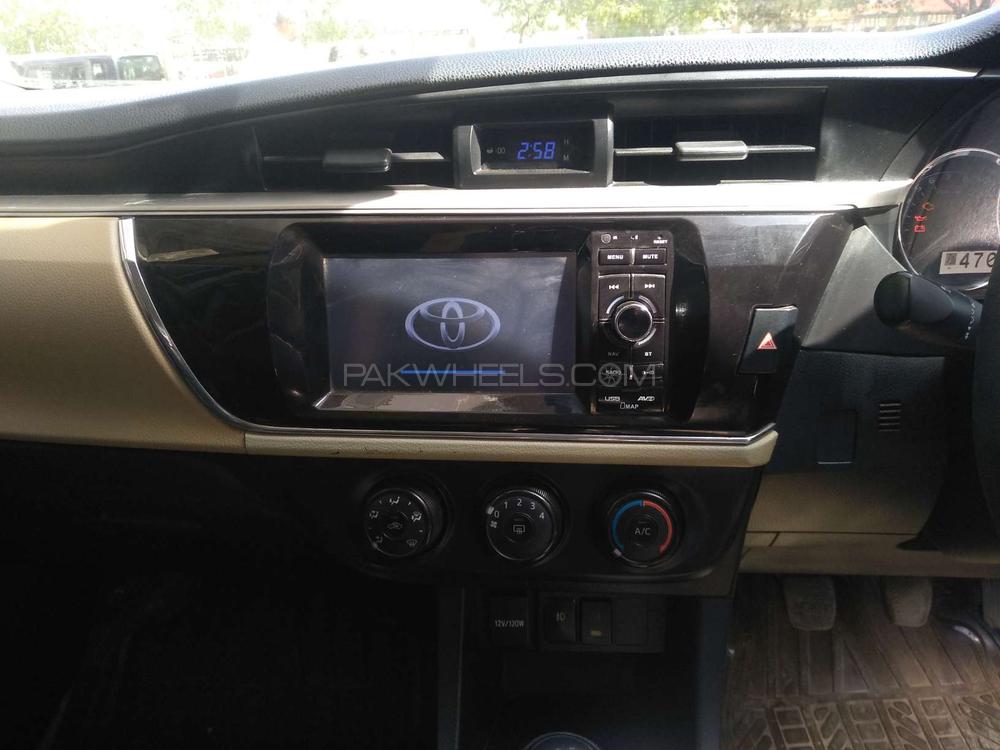 Toyota Corolla 2016 for Sale in Karachi Toyota Corolla 2016 for Sale in Karachi Image-8