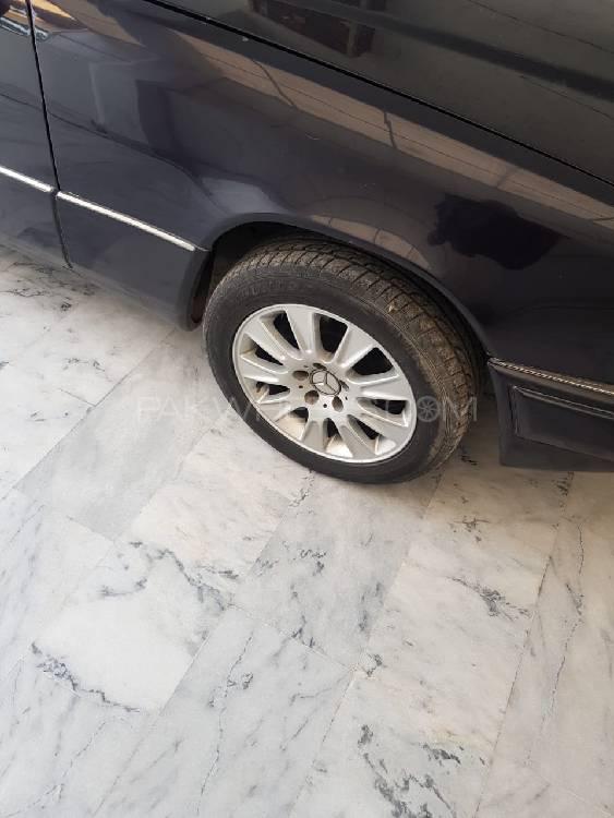 Mercedes Benz E Class 1986 for Sale in Rawalpindi Mercedes Benz E Class 1986 for Sale in Rawalpindi Image-4