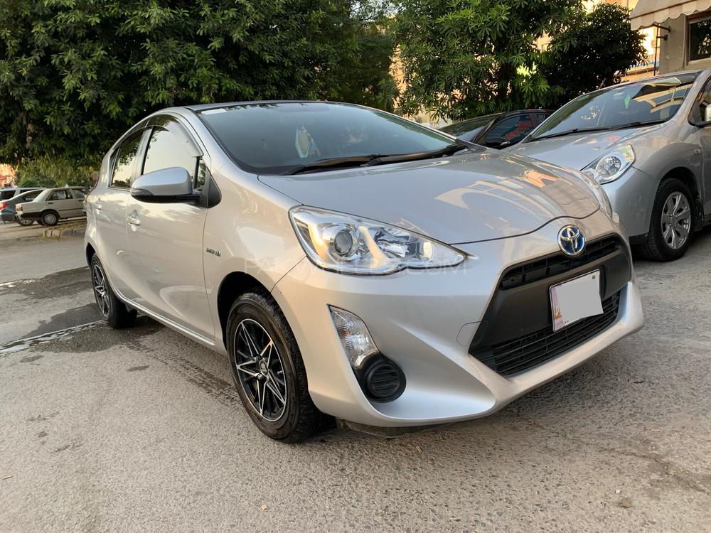 Toyota Aqua 2015 for Sale in Islamabad Toyota Aqua 2015 for Sale in Islamabad Image-2