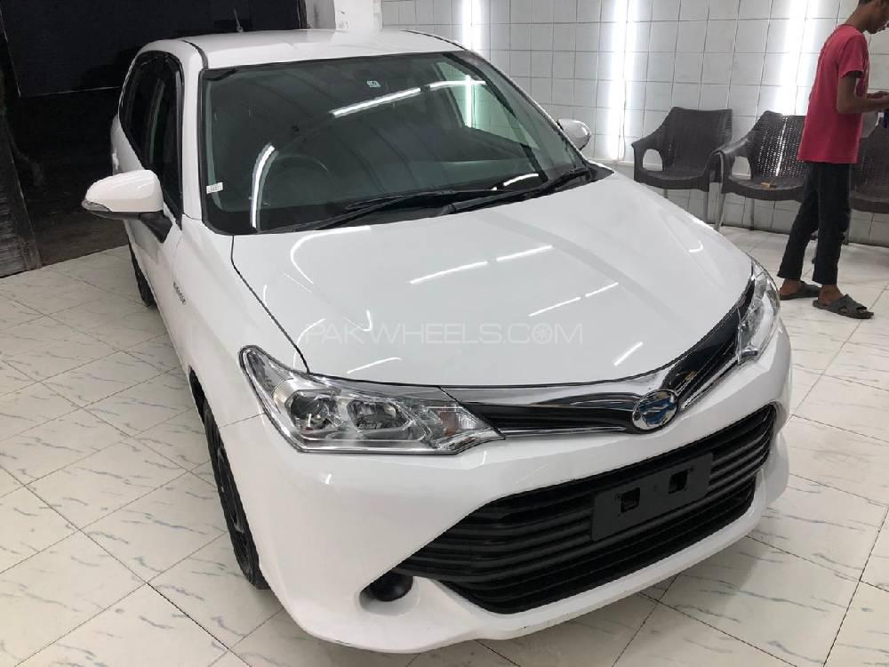 Toyota Corolla Fielder 2017 for Sale in Islamabad Toyota Corolla Fielder 2017 for Sale in Islamabad Image-2