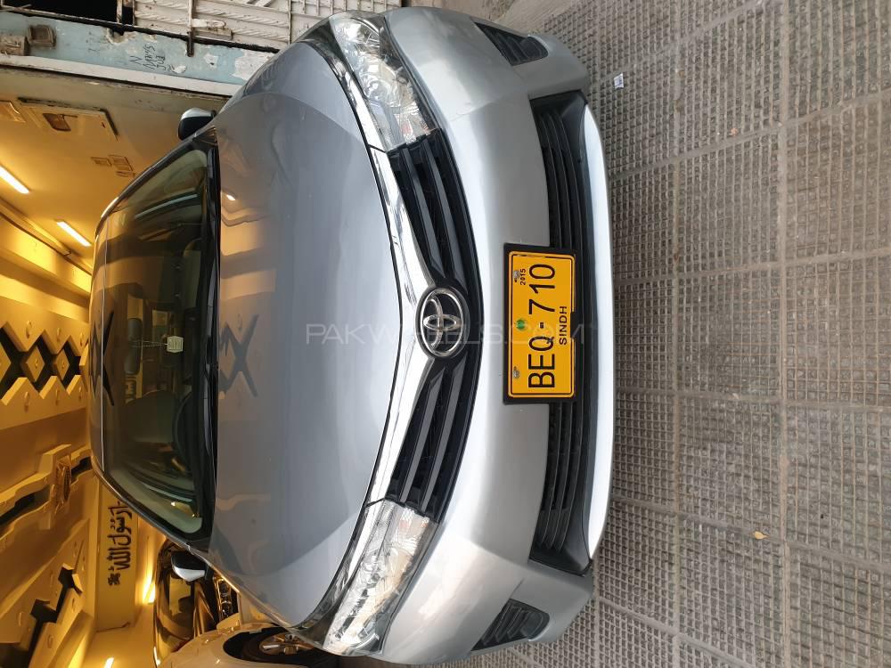 Toyota Corolla 2015 for Sale in Karachi Image-1