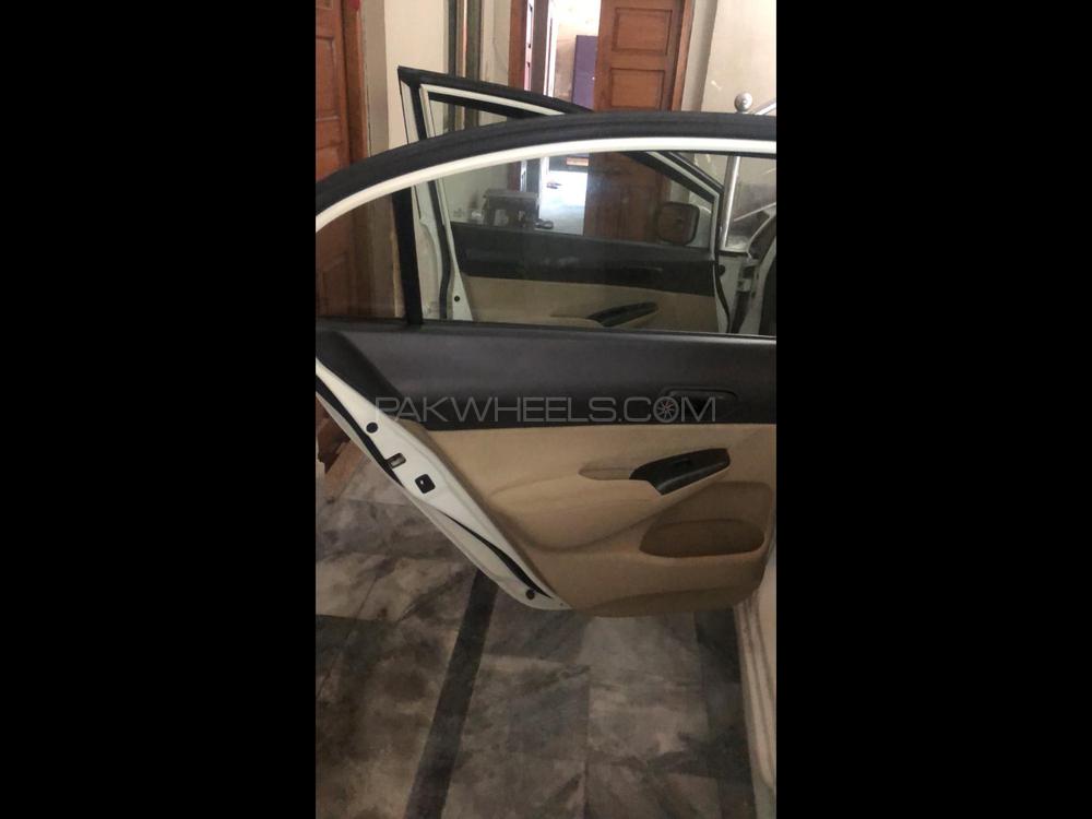 ہونڈا سوک 2012 for Sale in لاہور ہونڈا سوک 2012 for Sale in لاہور Image-6