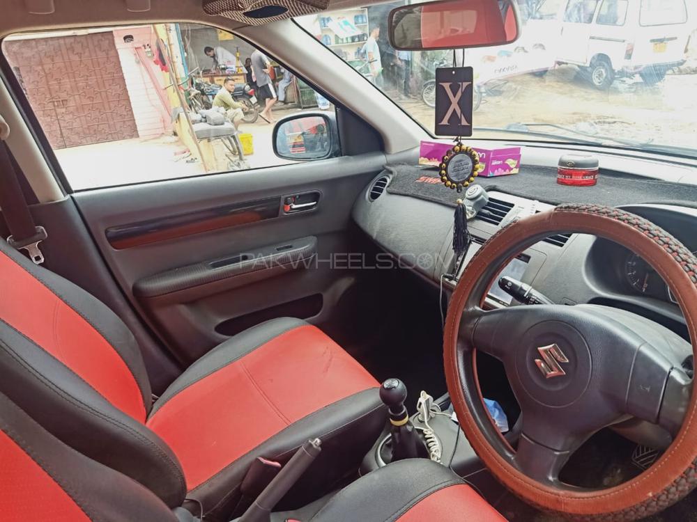 Suzuki Swift 2010 for Sale in Karachi Suzuki Swift 2010 for Sale in Karachi Image-12