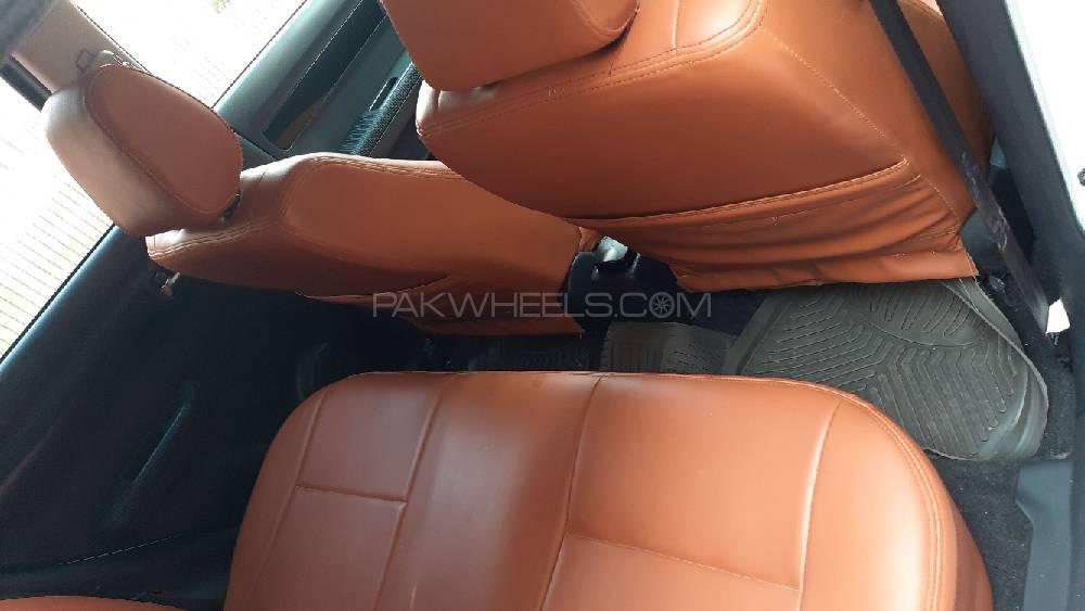 Suzuki Swift 2020 for Sale in Sialkot Suzuki Swift 2020 for Sale in Sialkot Image-4