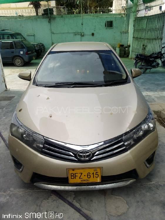 Toyota Corolla 2015 for Sale in Karachi Image-1
