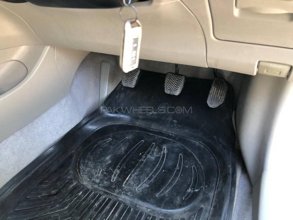 Toyota Corolla 2012 for Sale in Karachi Toyota Corolla 2012 for Sale in Karachi Image-15