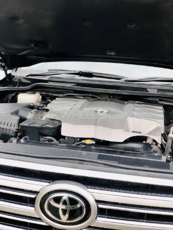 Toyota Land Cruiser 2015 for Sale in Lahore Toyota Land Cruiser 2015 for Sale in Lahore Image-13