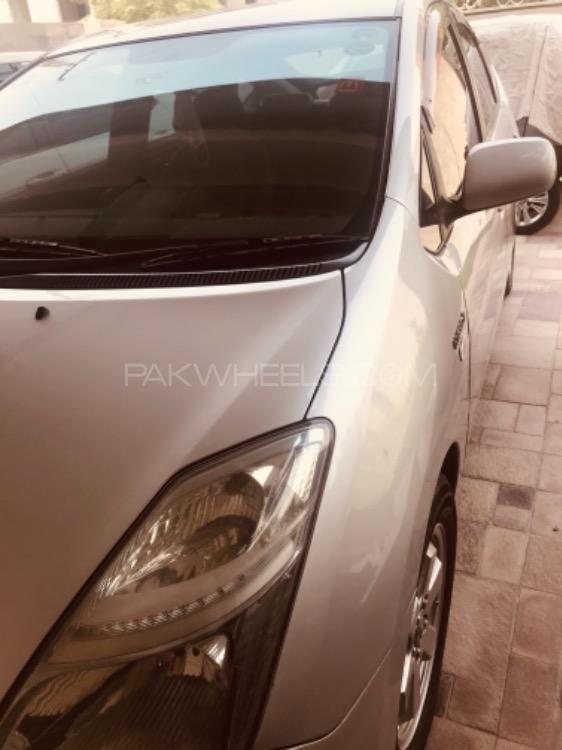 Toyota Prius 2006 for Sale in Lahore Image-1