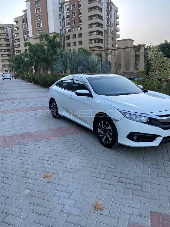 Honda Civic 2018 for Sale in Islamabad Honda Civic 2018 for Sale in Islamabad Image-3