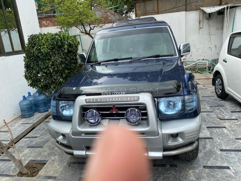 Mitsubishi Pajero 1998 for Sale in Lahore Image-1