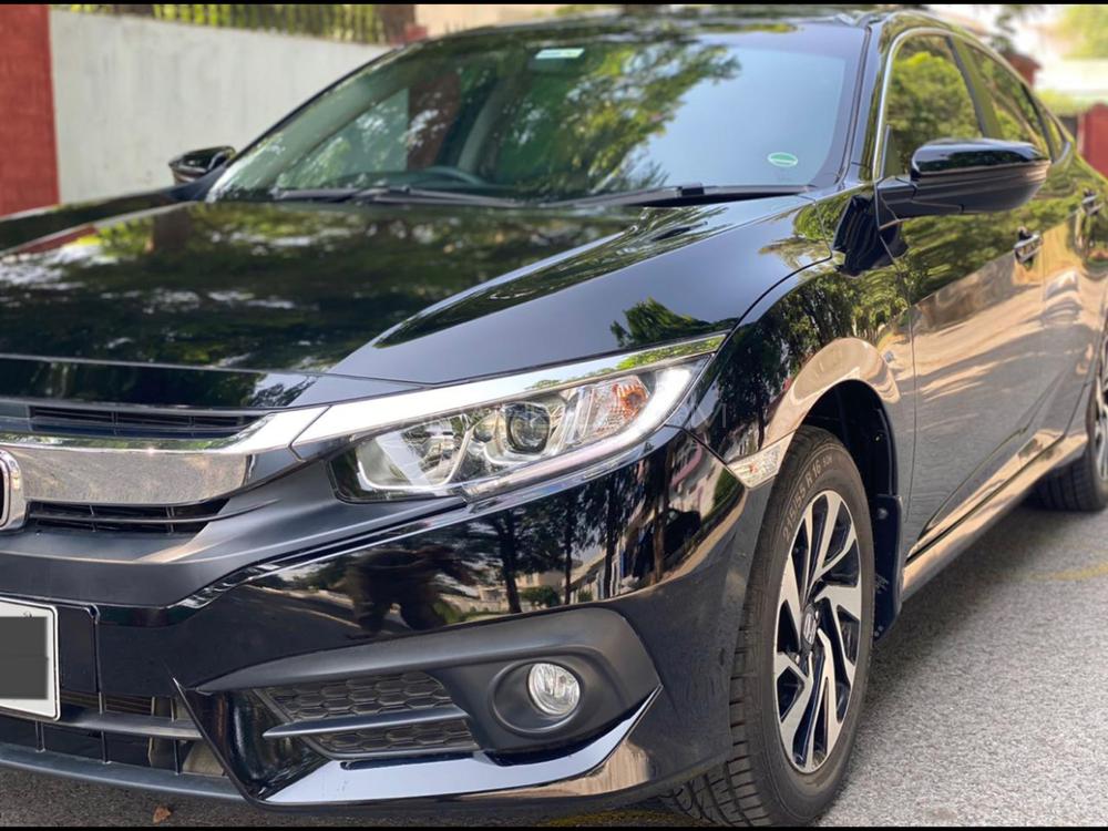 Honda Civic 2019 for Sale in Gujranwala Honda Civic 2019 for Sale in Gujranwala Image-4
