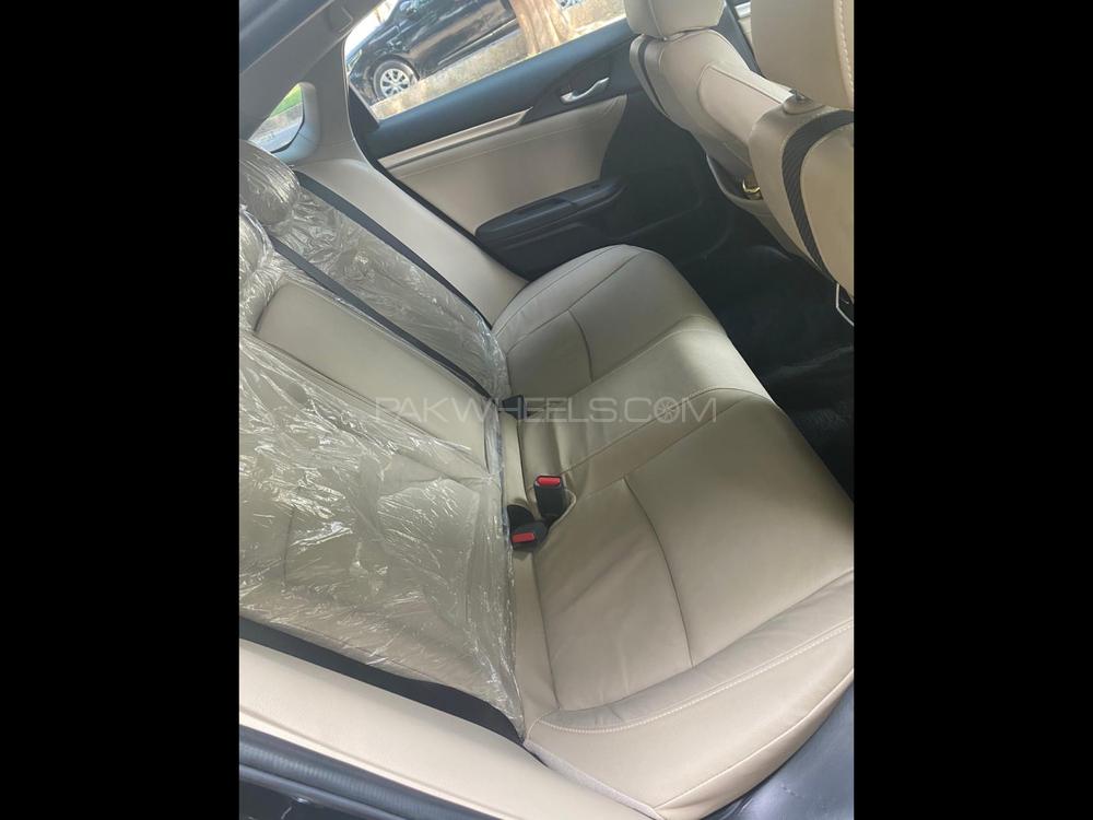 Honda Civic 2019 for Sale in Gujranwala Honda Civic 2019 for Sale in Gujranwala Image-8