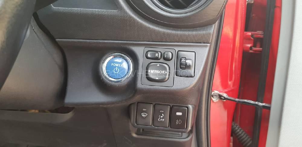 Toyota Aqua 2012 for Sale in Lahore Toyota Aqua 2012 for Sale in Lahore Image-12