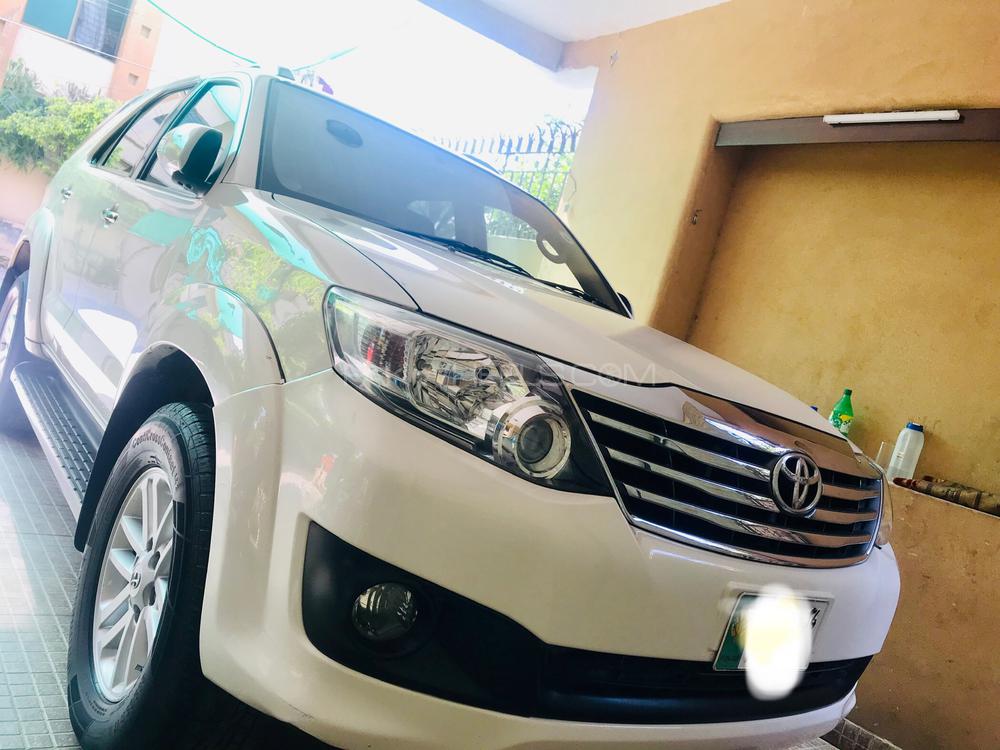 Toyota Fortuner 2014 for Sale in Lahore Toyota Fortuner 2014 for Sale in Lahore Image-2