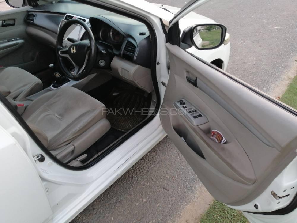 Honda City 2013 for Sale in Lahore Honda City 2013 for Sale in Lahore Image-7