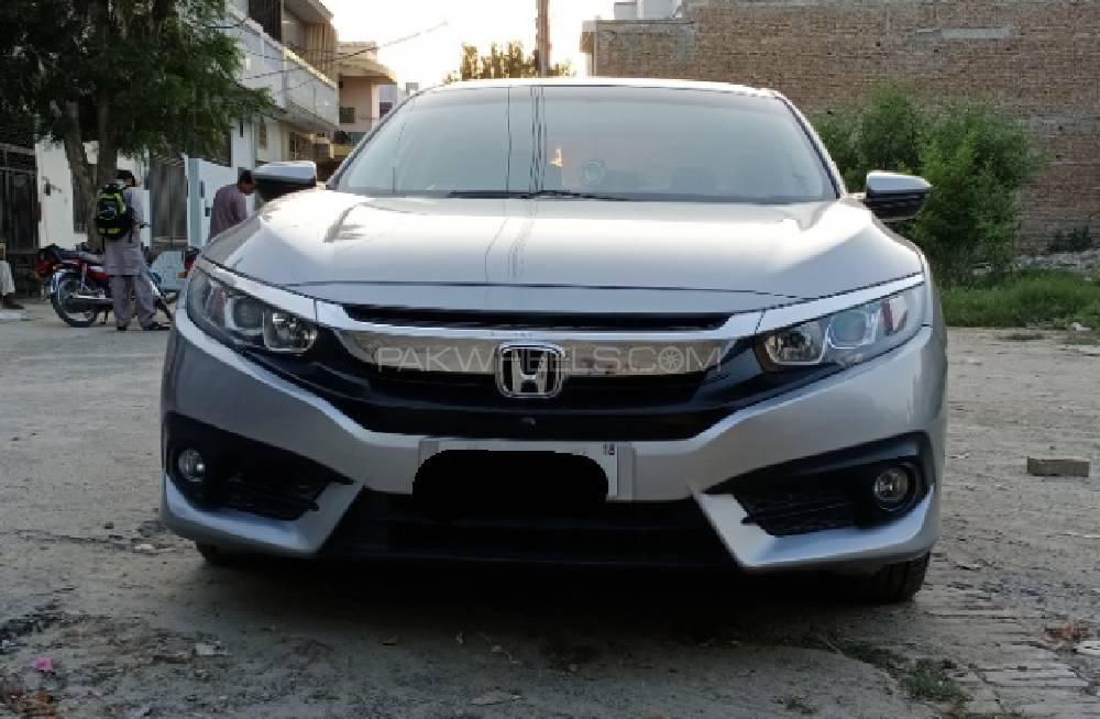 Honda Civic 2018 for Sale in Burewala Image-1