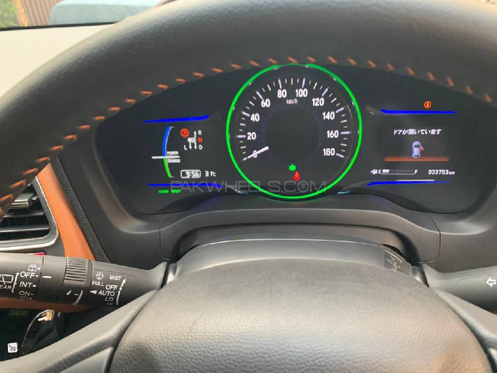 Honda Vezel 2015 for Sale in Karachi Honda Vezel 2015 for Sale in Karachi Image-7