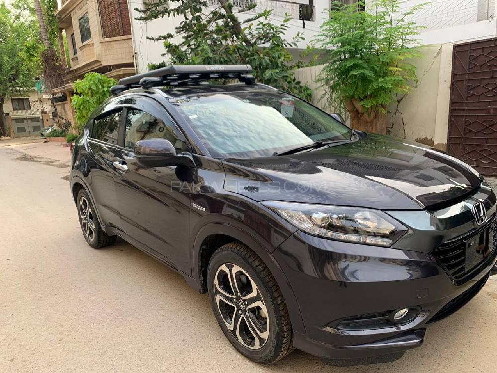 Honda Vezel 2015 for Sale in Karachi Honda Vezel 2015 for Sale in Karachi Image-5