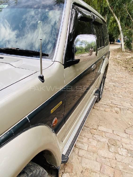 Mitsubishi Pajero 1993 for Sale in Islamabad Mitsubishi Pajero 1993 for Sale in Islamabad Image-12