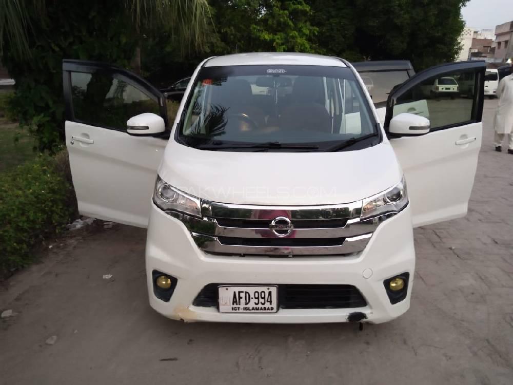 Nissan Dayz Highway Star 2015 for Sale in Islamabad Nissan Dayz Highway Star 2015 for Sale in Islamabad Image-4
