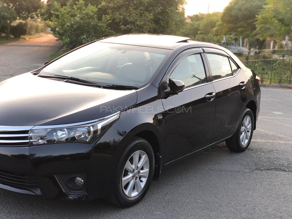 Toyota Corolla 2016 for Sale in Lahore Toyota Corolla 2016 for Sale in Lahore Image-9