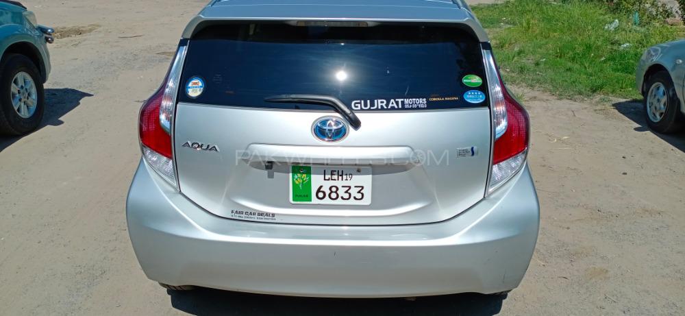 Toyota Aqua 2015 for Sale in Gujrat Image-1